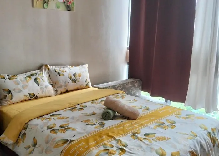 3 Brooms 3 Baths Cozy Condo, One Manchester Place Apartment *