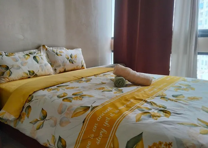 3 Brooms 3 Baths Cozy Condo, One Manchester Place Apartment Punta Engano (Mactan)