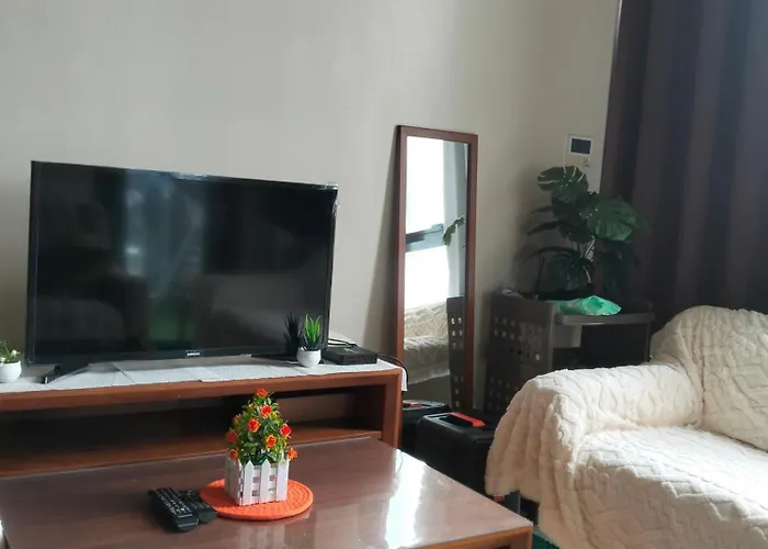3 Brooms 3 Baths Cozy Condo, One Manchester Place * Punta Engano (Mactan)