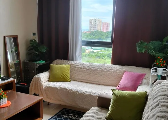 3 Brooms 3 Baths Cozy Condo, One Manchester Place Apartment *
