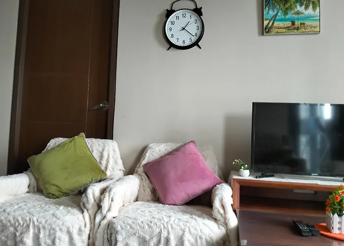 3 Brooms 3 Baths Cozy Condo, One Manchester Place * Punta Engano (Mactan)