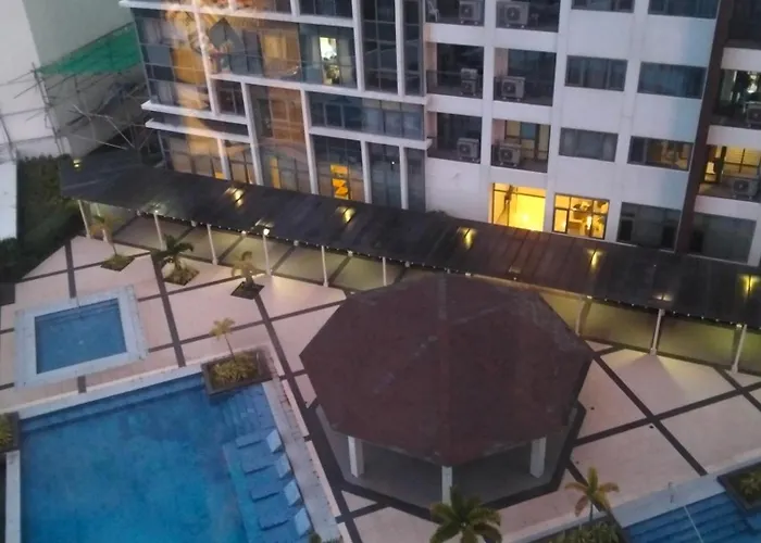 3 Brooms 3 Baths Cozy Condo, One Manchester Place Apartment Punta Engano (Mactan)